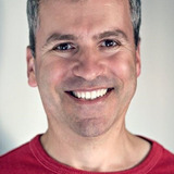 Philip Hersh — Fox News Executive (uncredited)