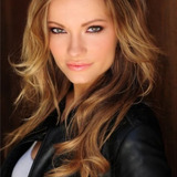 Caitlin O'Connor — Bikini Girl (uncredited)