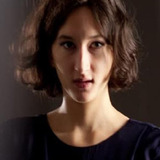 Laure Valentinelli — Sarah