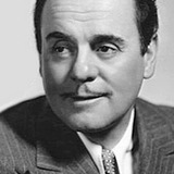 Leo Carrillo — Luis