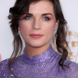 Aisling Bea — Louise
