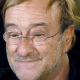 Lucio Dalla — Sé stesso (materiale d'archivio)