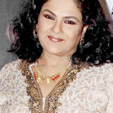 Guddi Maruti — Customer in the restaurant