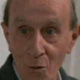 Эдвард Малин — Insurance Clerk