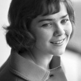 Лариса Голубкина