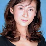 堂ノ脇恭子 — Magic teacher