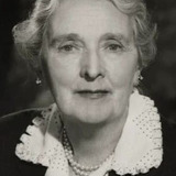 Sybil Thorndike — Lady Fitzhugh