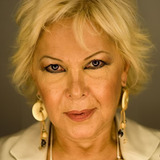 Suzan Avcı — Suzi