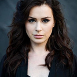 Anna-Maria Sieklucka — Laura Biel