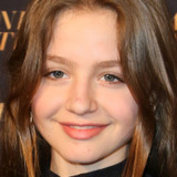 Flora Thiemann — Christine