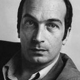 Jean-Claude Biette — Spectateur au cabaret (uncredited)