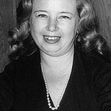 Matilde Conesa — Innkeeper's Daughter (uncredited)