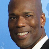 Кристофер Кёрби — Jarvis Bayom