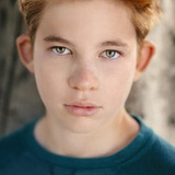 Бостон Раш Фримен — Traveler (uncredited)