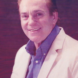 Jimmy Williams — Union Member with Broken Leg (uncredited)