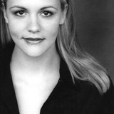 Annie Morgan — Nurse (uncredited)