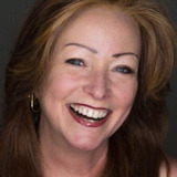 Susan Halsey Singer — Movie Goer (uncredited)