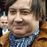 Мишель Фо — First Man