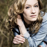 Anna Blomeier — Hanna Imhof