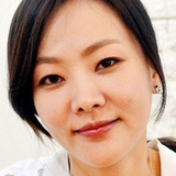 윤지혜 — Nora's Mom