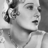 Dorothy Mackaill — Lola Cresmer