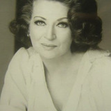 Ольга Валери — Lady with dog (uncredited)