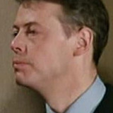 Søren Rode — Italiener, der im Verhör bei Mortensen seine Familienbilder zeigt (uncredited)