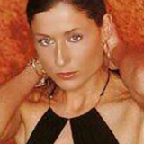 Mònica van Campen — Ángela