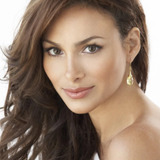 Patricia De Leon — Waitress