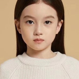 钱锦 — Divorced Family Daughter