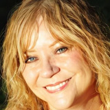Jeanette O'Connor — Canter's Waitress