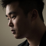 Alan Lee — Pilot Demon / Variety Show Host 2 / Mystery Saja (voice)
