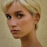 Анни Бауманн — Iphigenia Moss