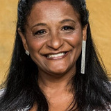 Claudia di Moura — Nazaré