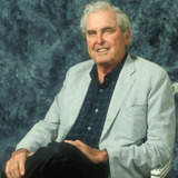 Robert Parrish — Schoolboy (uncredited)