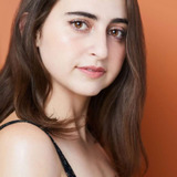 Sara Freedland — Annie