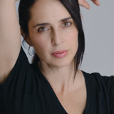 Irán Castillo — Mariana