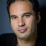 Ozan Çelik — Polis