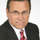 Carlos Amezcua — Co-Anchor