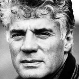 Matthias Ponnier — Narrator (voice)