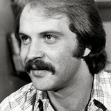 Juan Peláez — Casino Manager (as Juan Peleaz)