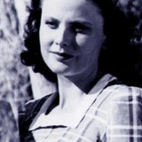 Aurore Palmgren — Ida's mother (uncredited)