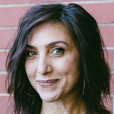 Elena Carapetis — Woman