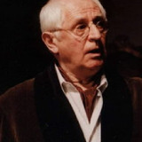 Predrag Tasovac — Gospodin Agatonović (uncredited)