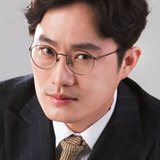 Park Seong-il — Video Store Clerk