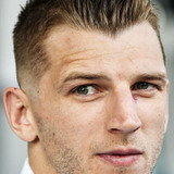 Dan Hooker — Himself