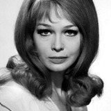 Tordai Teri — Suzanne Delberg (as Terry Torday)