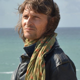 François Créton — The teacher (voice)