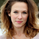 Lorie Pester — Violette Parr (French voice)