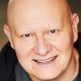 Тед Лудзик — Vegas Security Guard